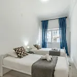 Estrela House By Homing Гостевой дом