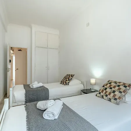 Estrela House By Homing Pensión