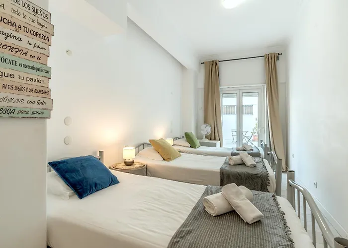 Estrela House By Homing Pensión *