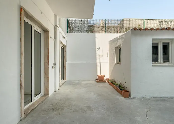 Estrela House By Homing Pensión *